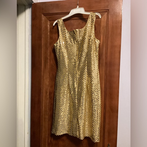 Gold sequin above the knee dress - Size 8 - Picture 2 of 4